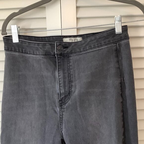 Free People 'We the Free' Just Float On black flare jeans 29 stretch - Picture 4 of 9